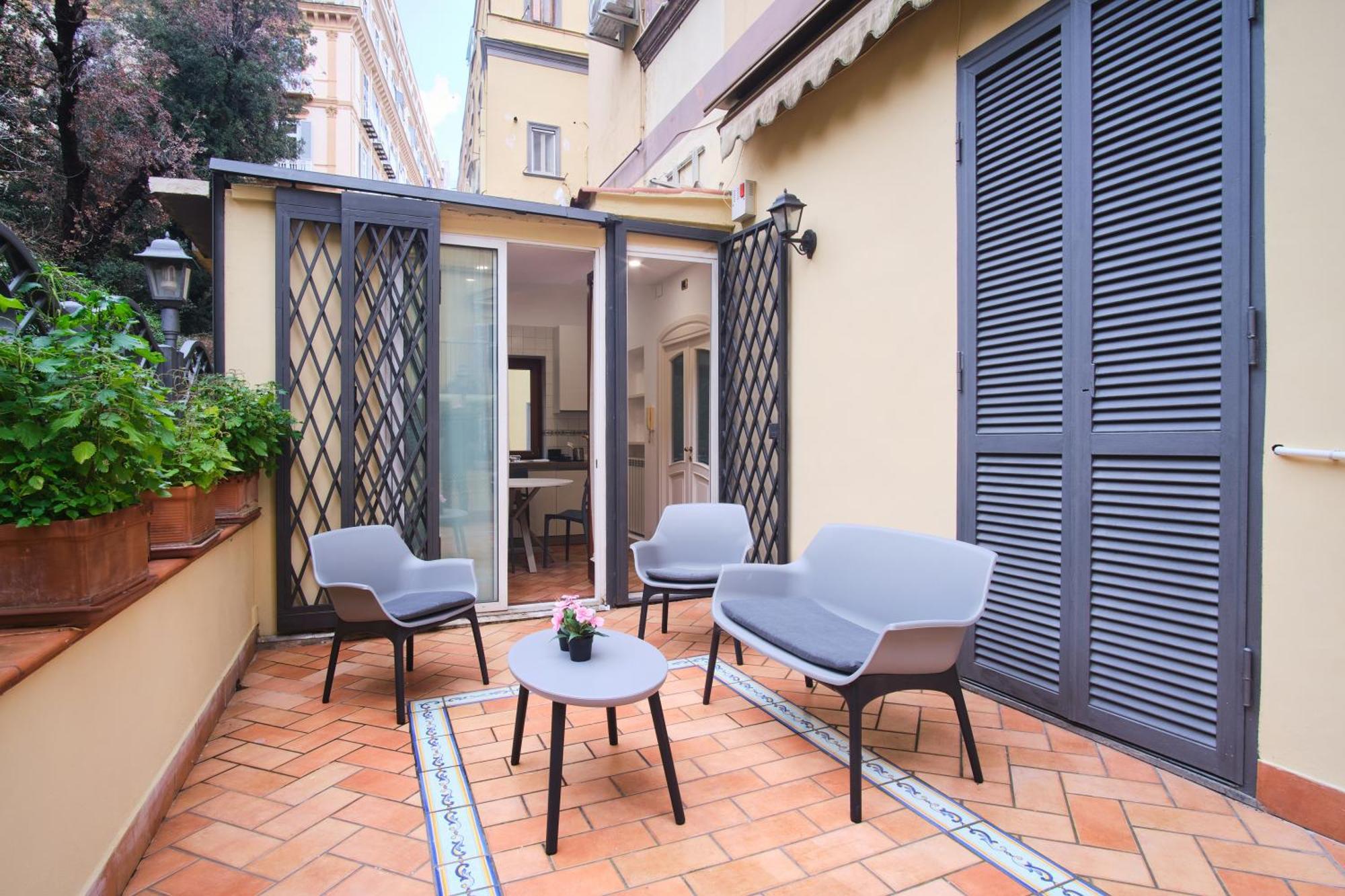 Pink Star Luxury Apartment Naples